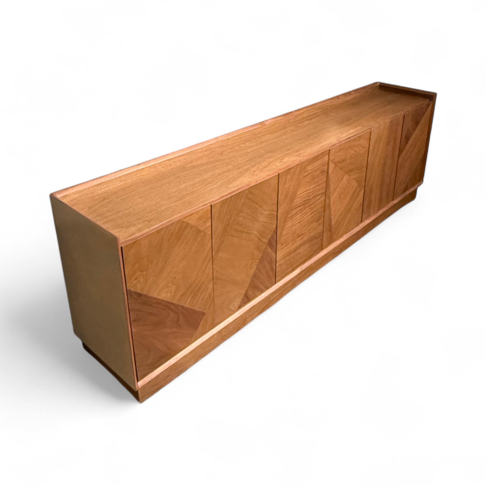 COMEDOR KANO